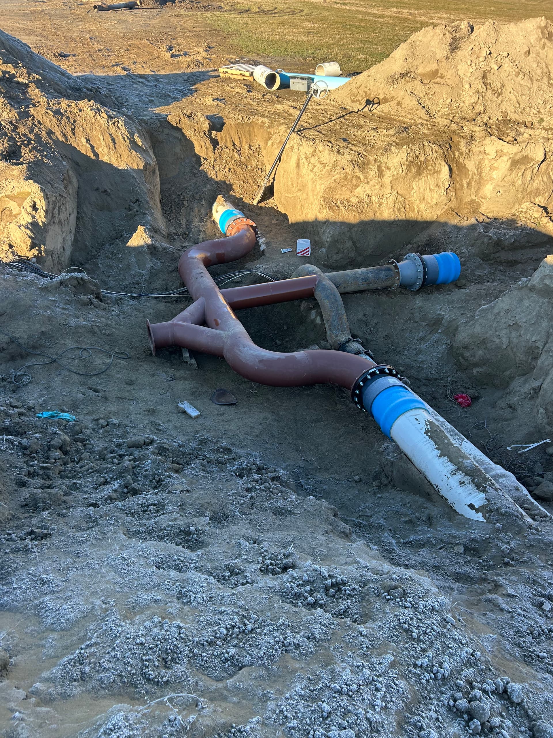 Gallery photos for Innovative Pipeline Installation for a 16” Irrigation Mainline: Image #2