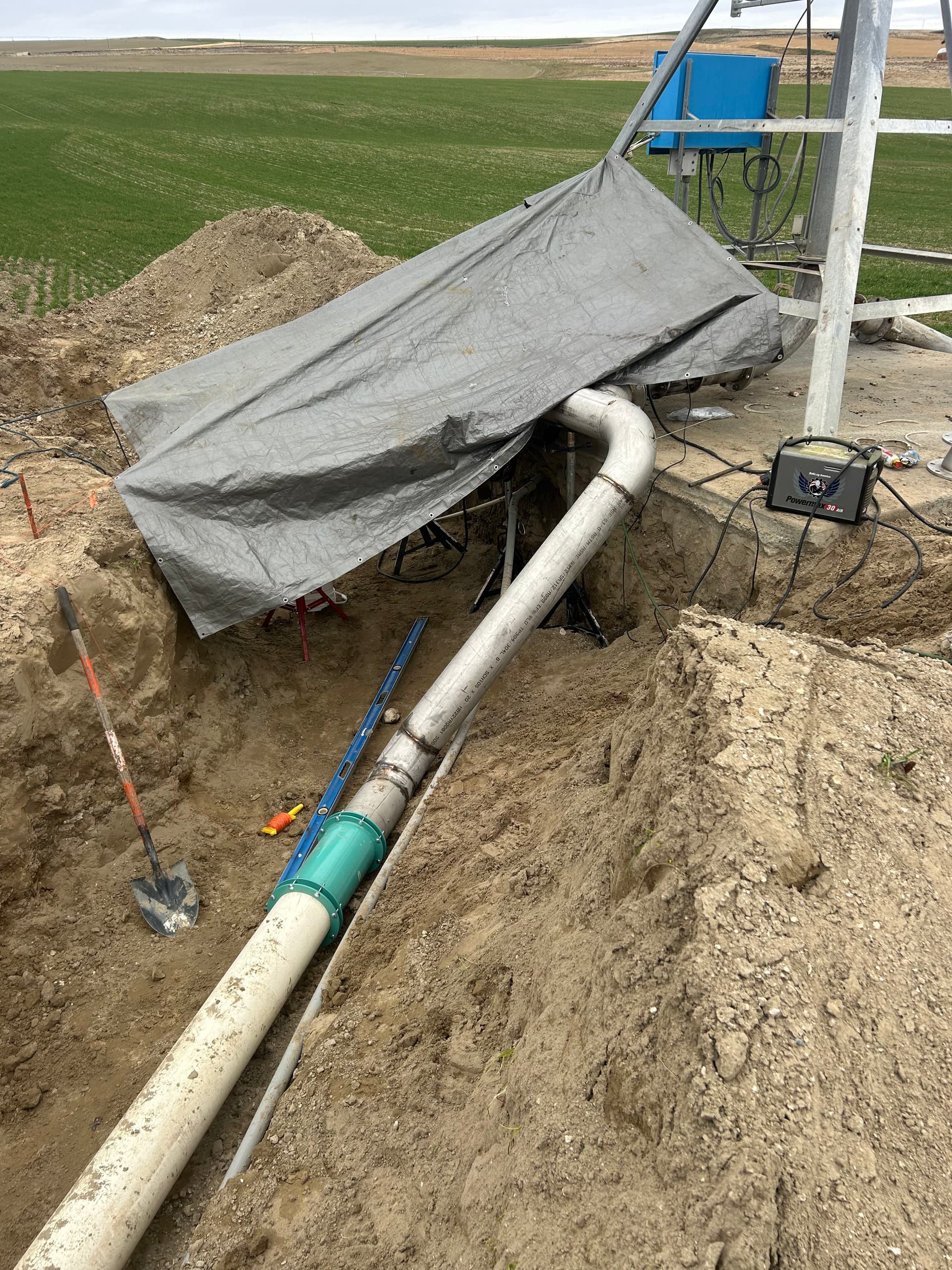 Gallery photos for Stainless Mainline Pivot Tie-Ins for Enhanced Irrigation: Image #3