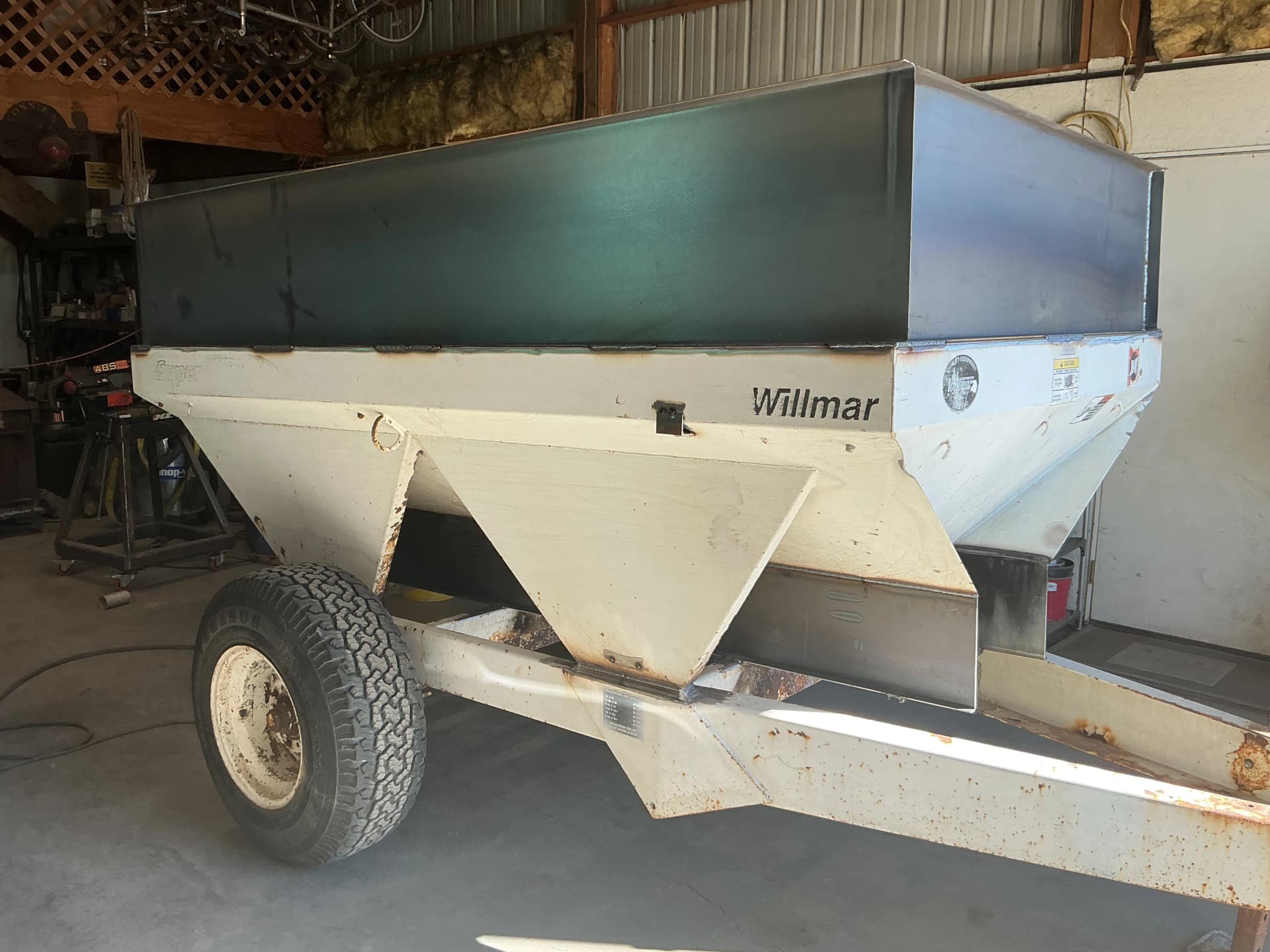 Gallery photos for Fertilizer Wagon Upgrades That Actually Add Capacity: Image #1