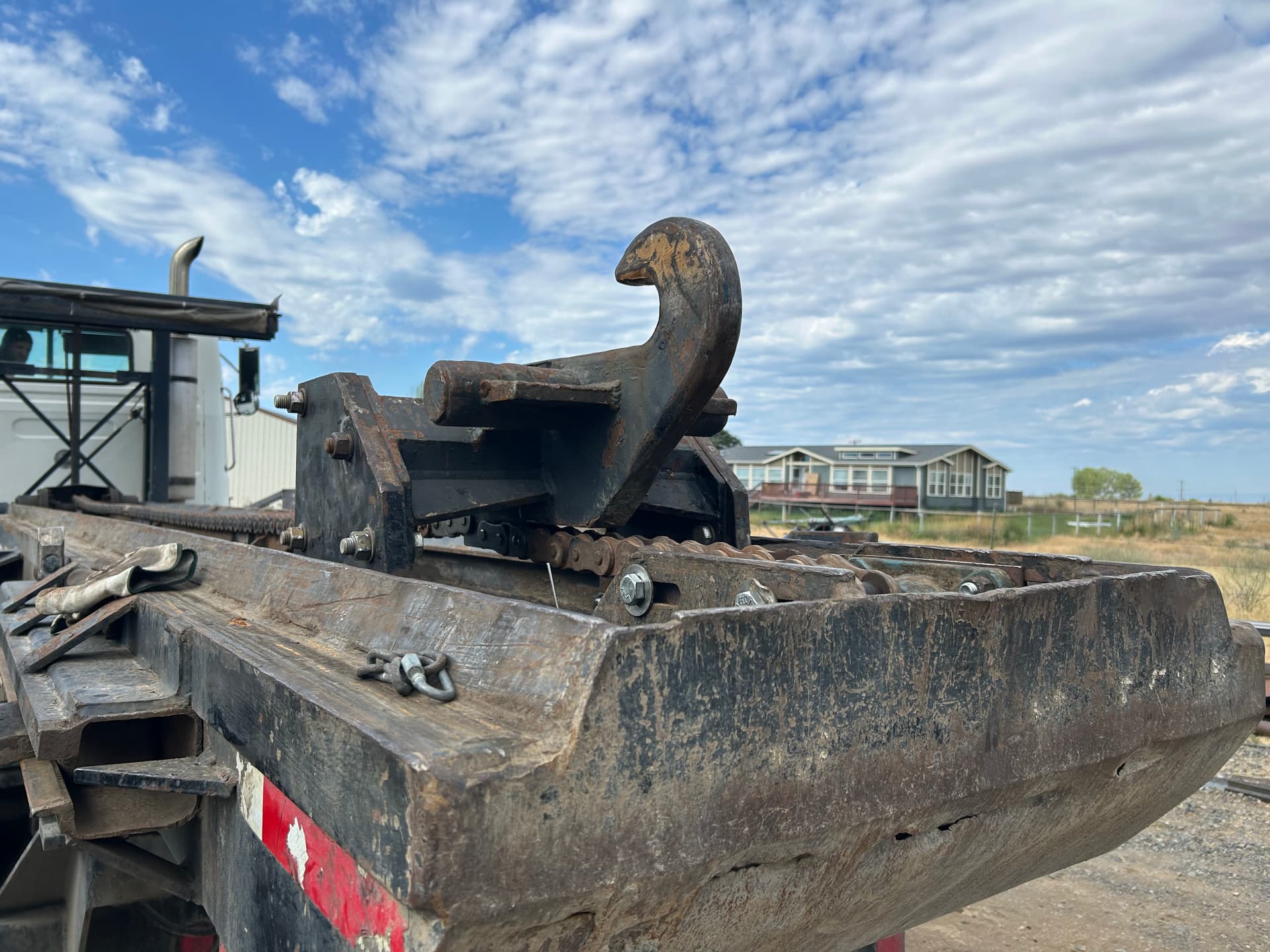 Gallery photos for Roll-Off Truck Gets New Track Roller Bearings and Chain-Mount Block: Image #2